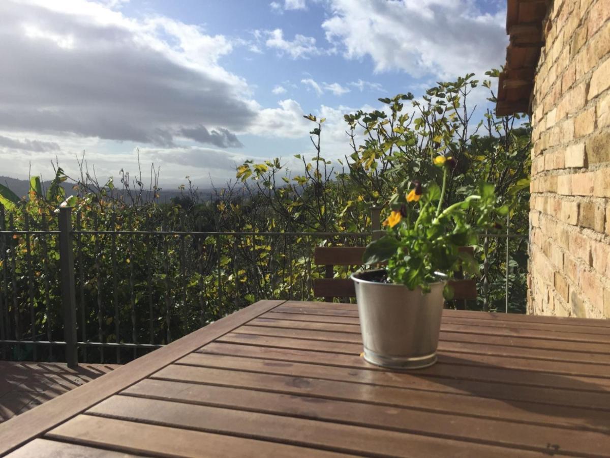 Umbria In Bike B&B Foligno Ngoại thất bức ảnh